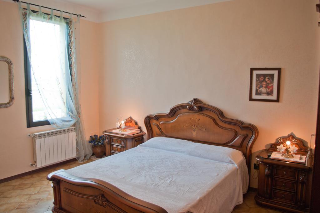 B&B Corte Leopoli Buscoldo Habitación foto